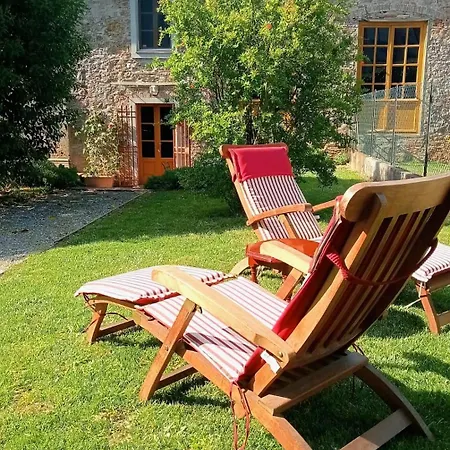 Residenza Le Api Tatil Evi *